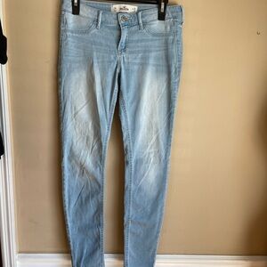 Hollister Women's Light Blue Skinny Jeans